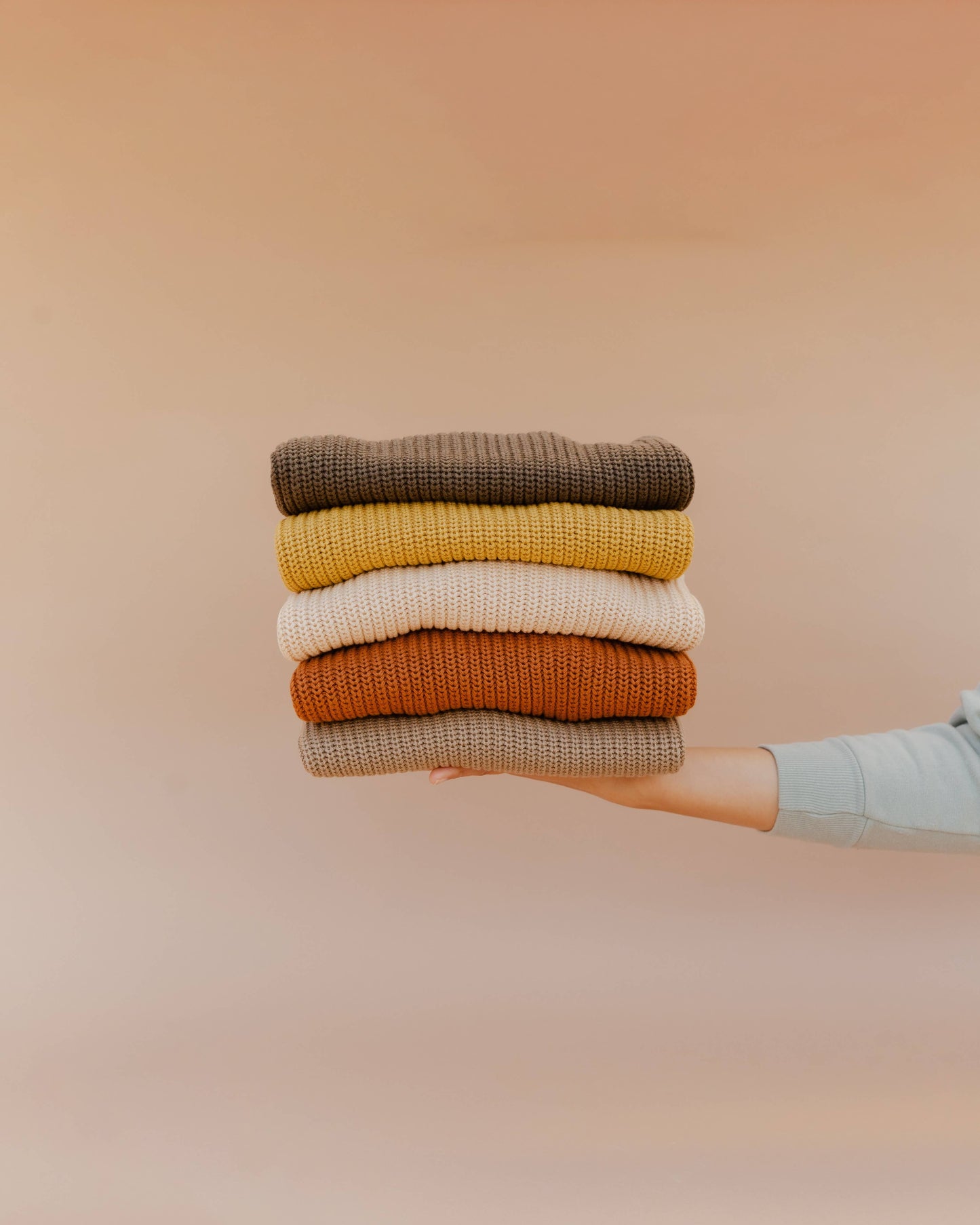 Chunky Knitted Sweater: Taupe